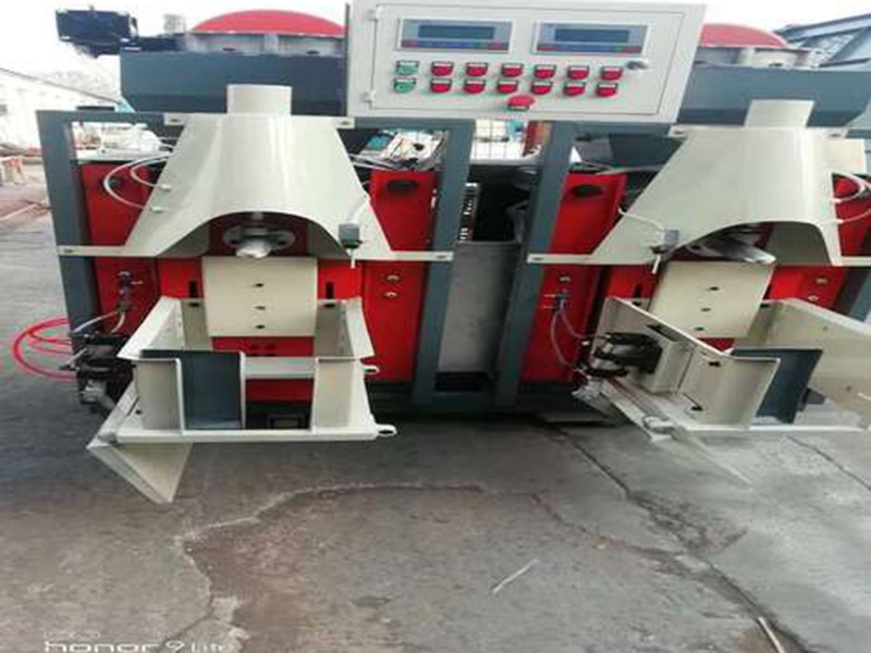 雙嘴無動力氣力推袋包裝機