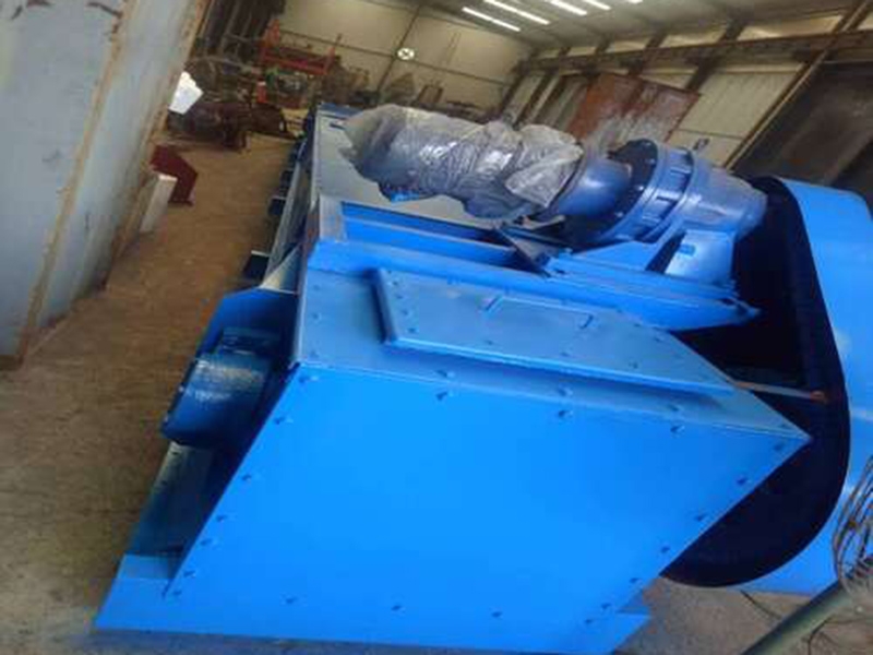 刮板輸送機(jī)