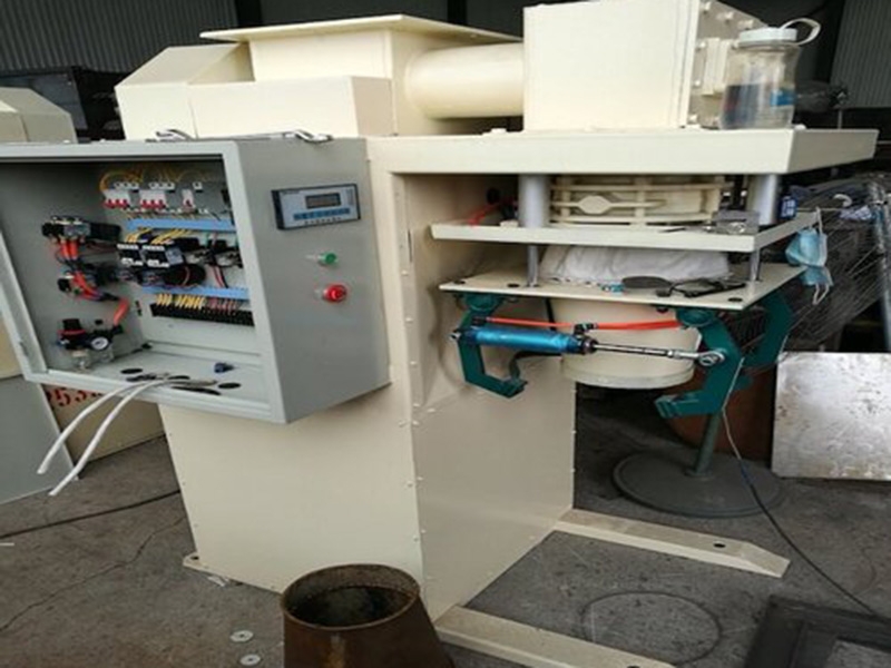 敞口袋包裝機(jī)