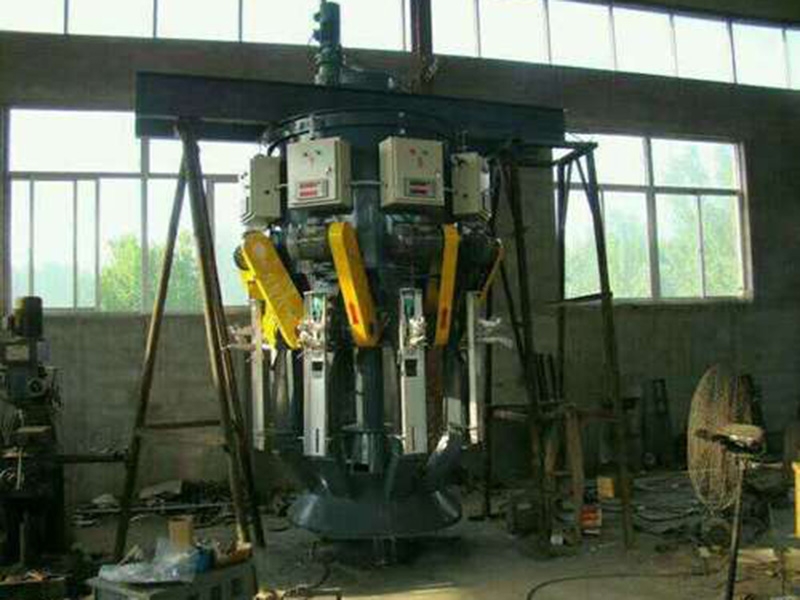 八嘴旋轉(zhuǎn)包裝機(jī)